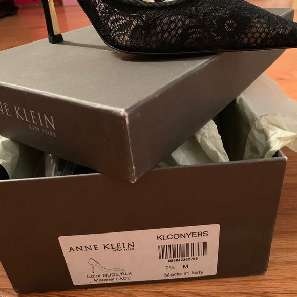 Anne Klein Lace Heel - Black - BNWT - Picture 10 of 10